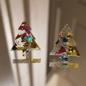 💟 Acrylic Sparkle Christmas Tree Earrings